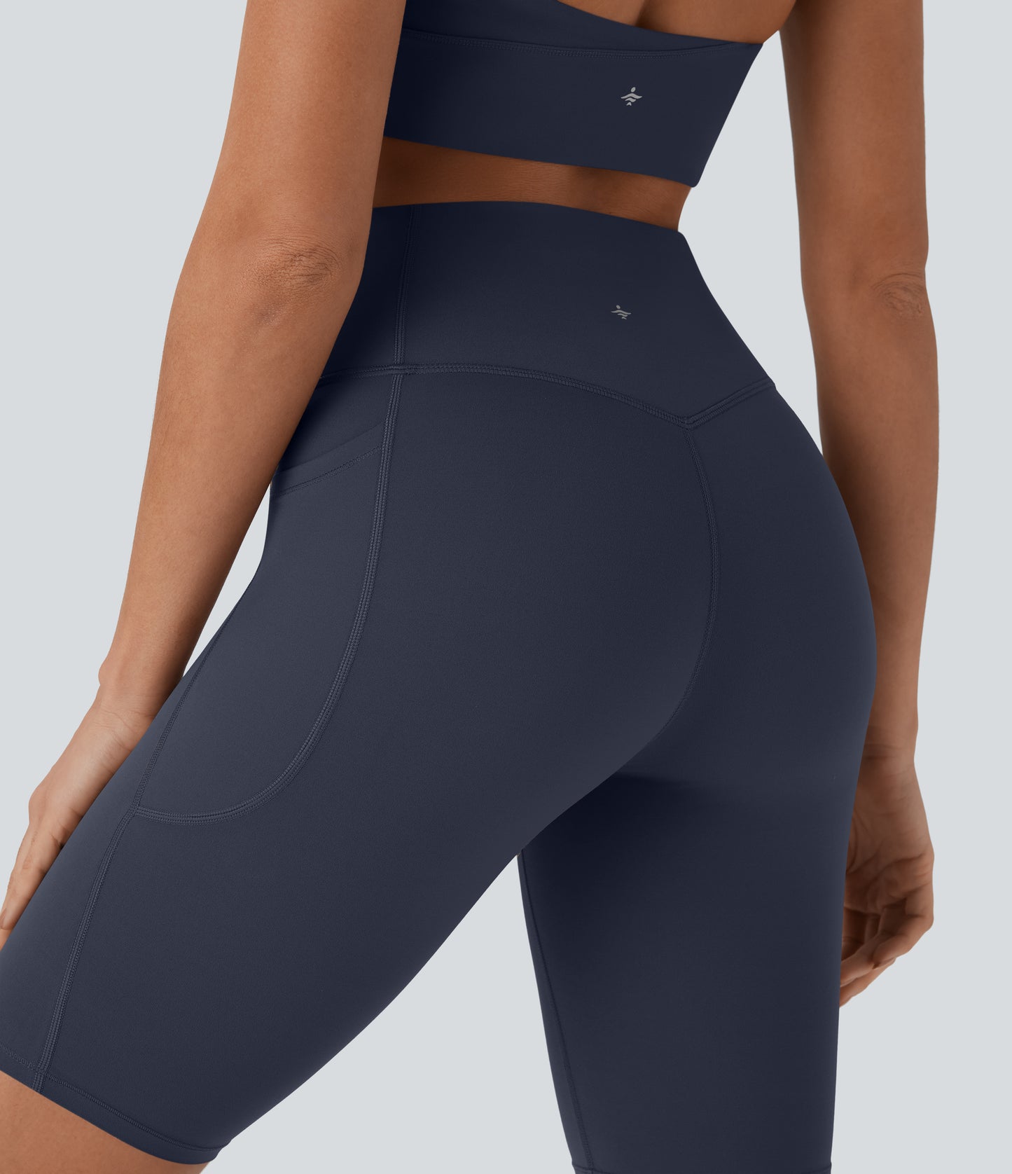 Short cycliste taille haute avec poches gainantes et effet gainant, 23 cm
