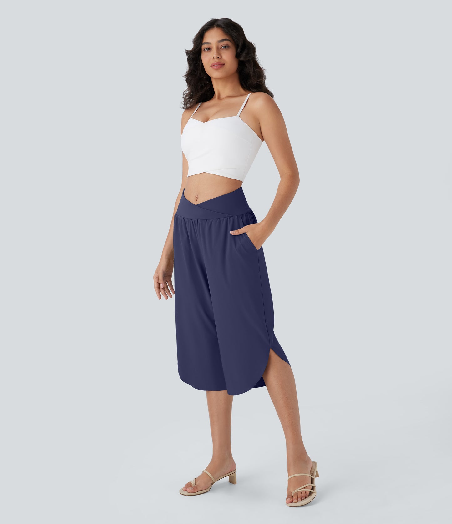 High Waisted Crossover Pocket Quick Dry Capri Pants