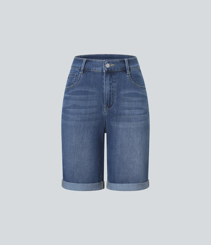 Lässige Bermuda-Shorts aus gewaschenem Denim mit hoch taillierten Taschen und gerolltem Saum