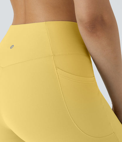Høy midje, krysslommer i yoga-biker-shorts, 18 cm – UPF50+