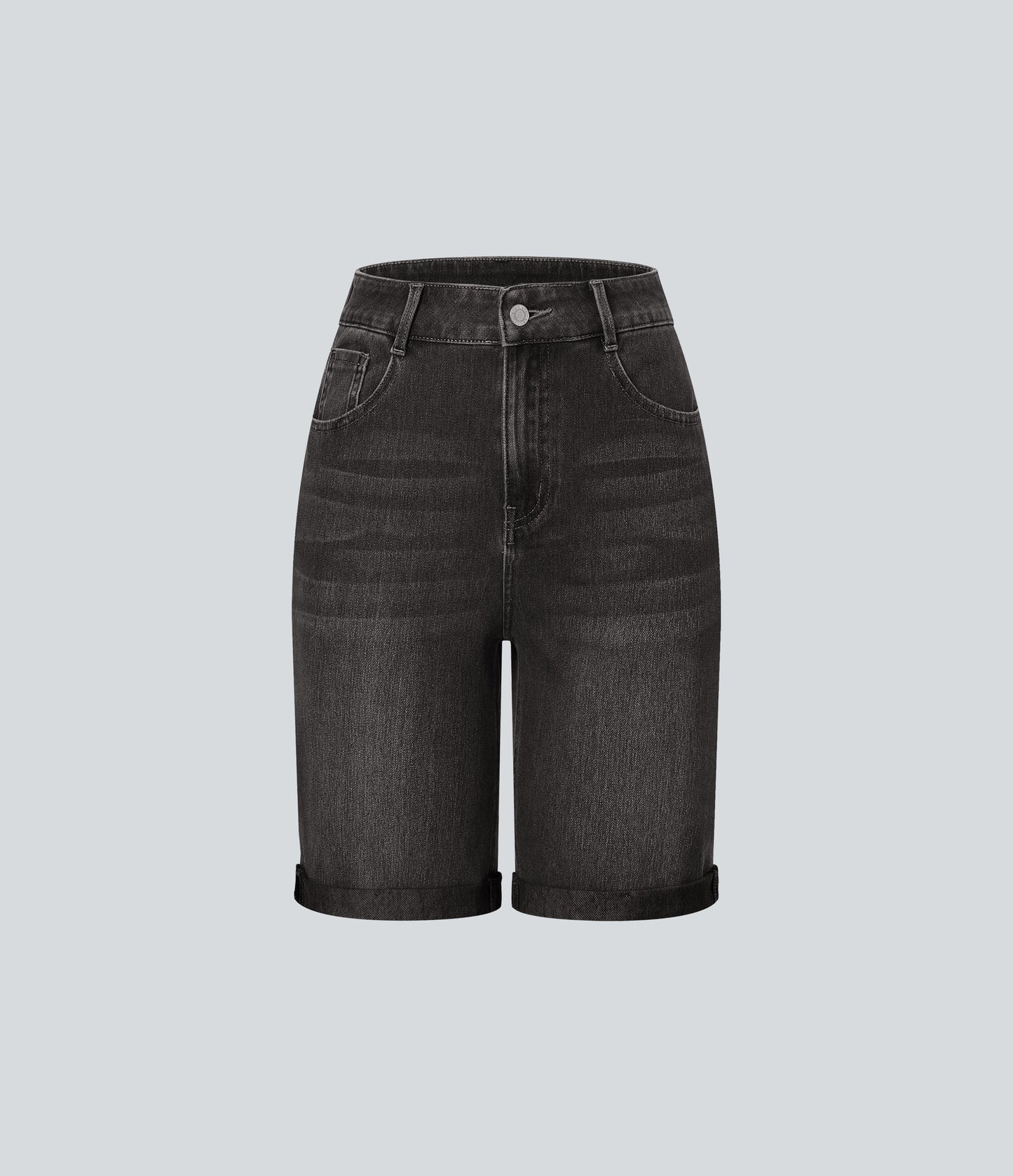Lässige Bermuda-Shorts aus gewaschenem Denim mit hoch taillierten Taschen und gerolltem Saum