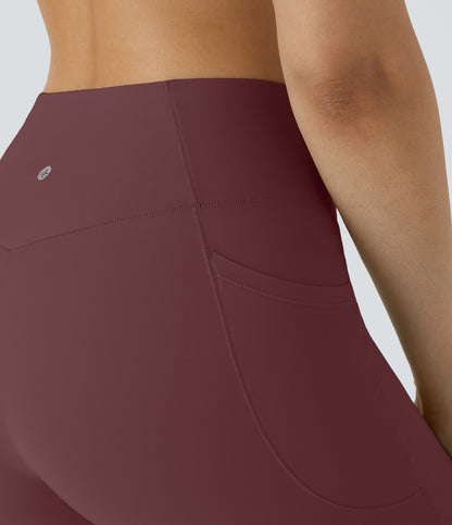 Høy midje, krysslommer i yoga-biker-shorts, 18 cm – UPF50+