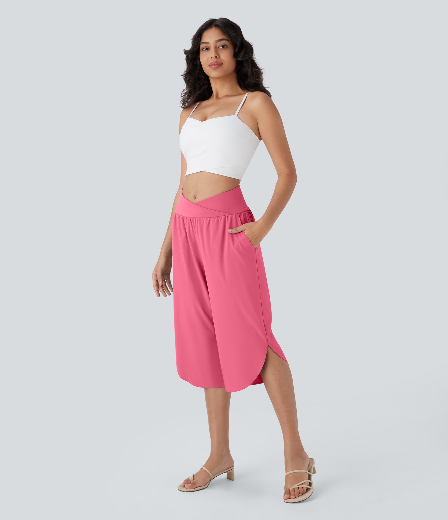High Waisted Crossover Pocket Quick Dry Capri Pants