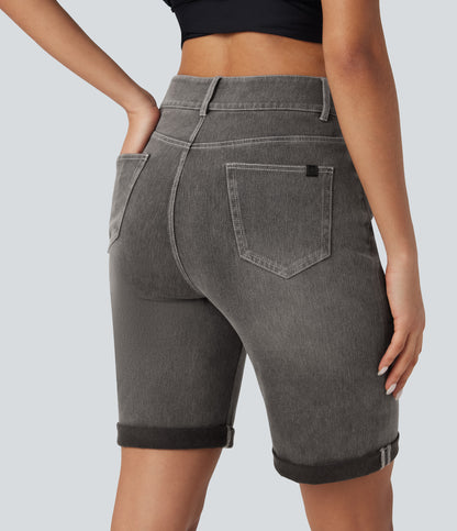 Lässige Bermuda-Shorts aus gewaschenem Denim mit hoch taillierten Taschen und gerolltem Saum