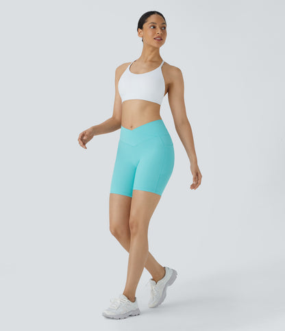 Høy midje, krysslommer i yoga-biker-shorts, 18 cm – UPF50+