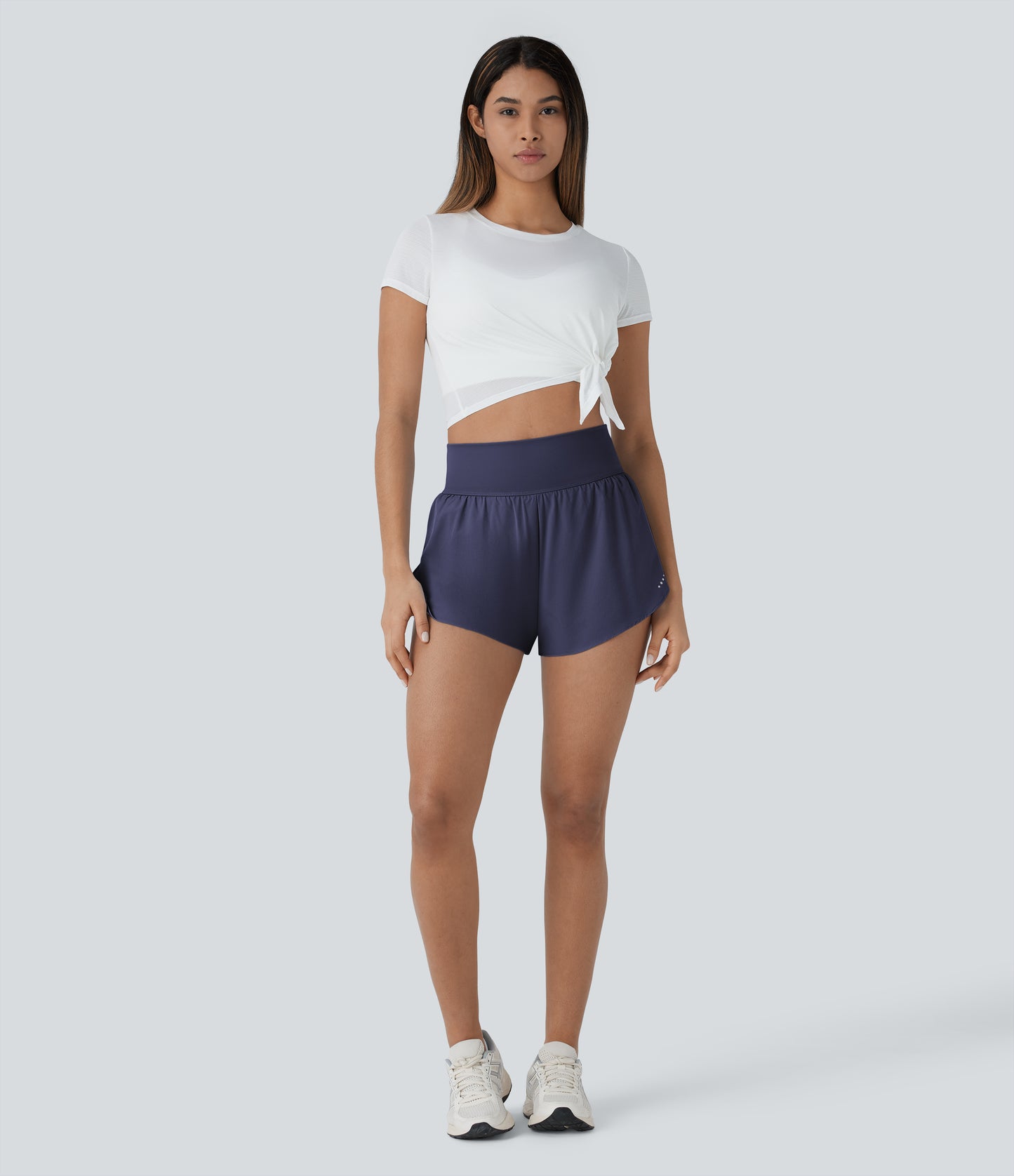 QuickDry Laufshorts mit hoher Taille, reflektierenden Punkten, überkreuztem Saum und 2-in-1-Taschen