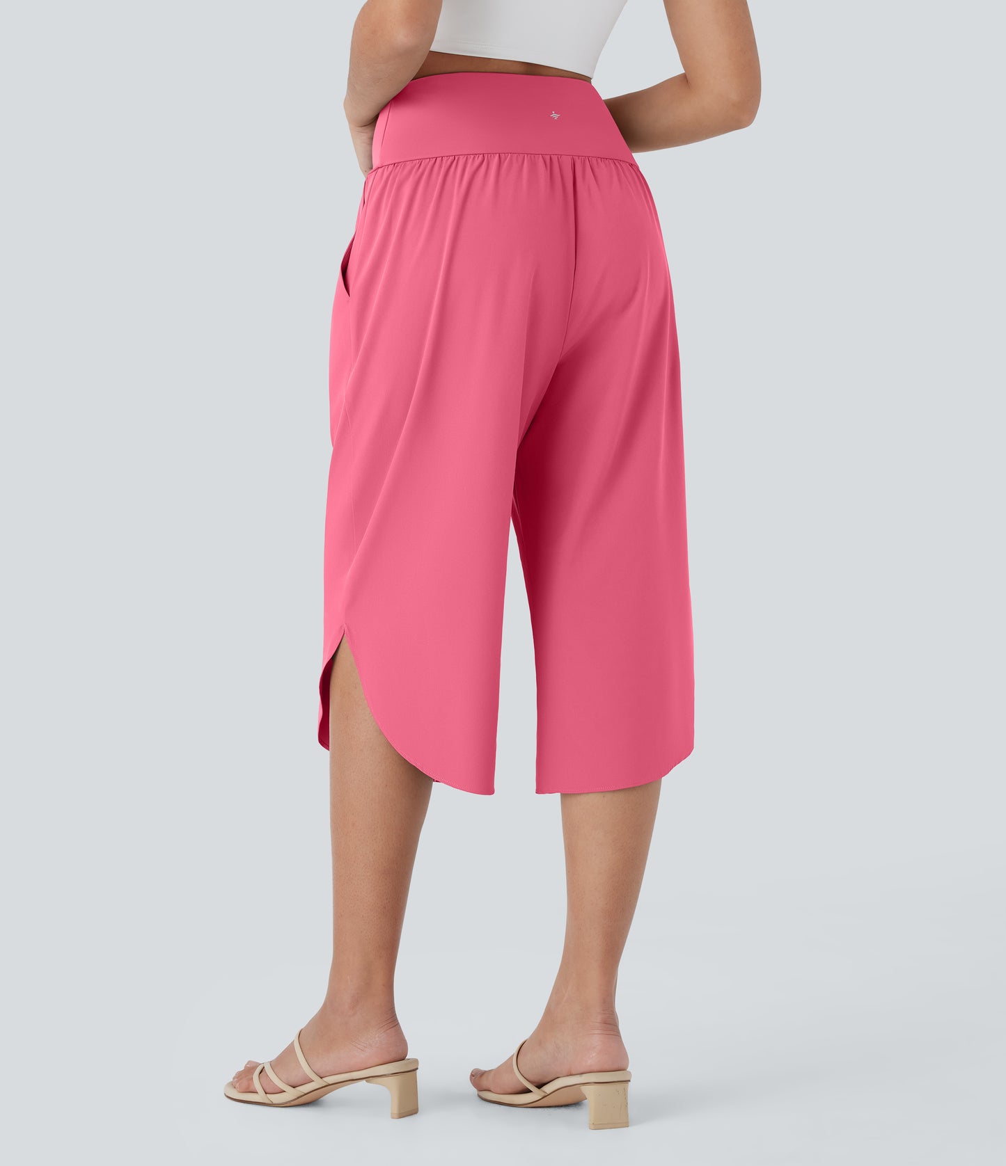 High Waisted Crossover Pocket Quick Dry Capri Pants
