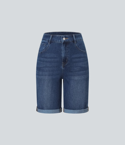 Lässige Bermuda-Shorts aus gewaschenem Denim mit hoch taillierten Taschen und gerolltem Saum