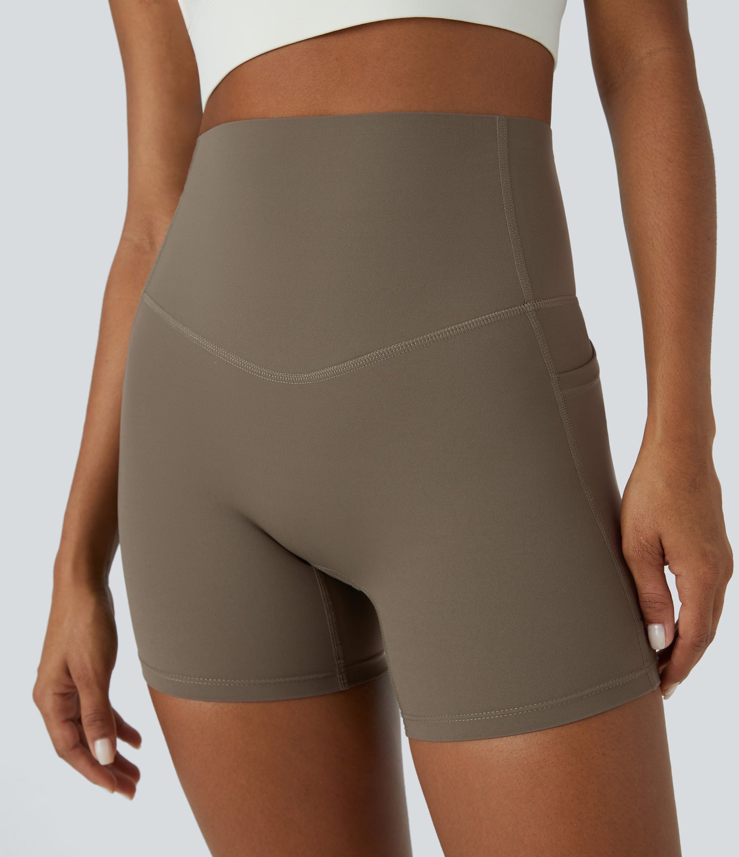 Høy midje magekontroll sidelommer formende treningsbiker shorts 12,5 cm
