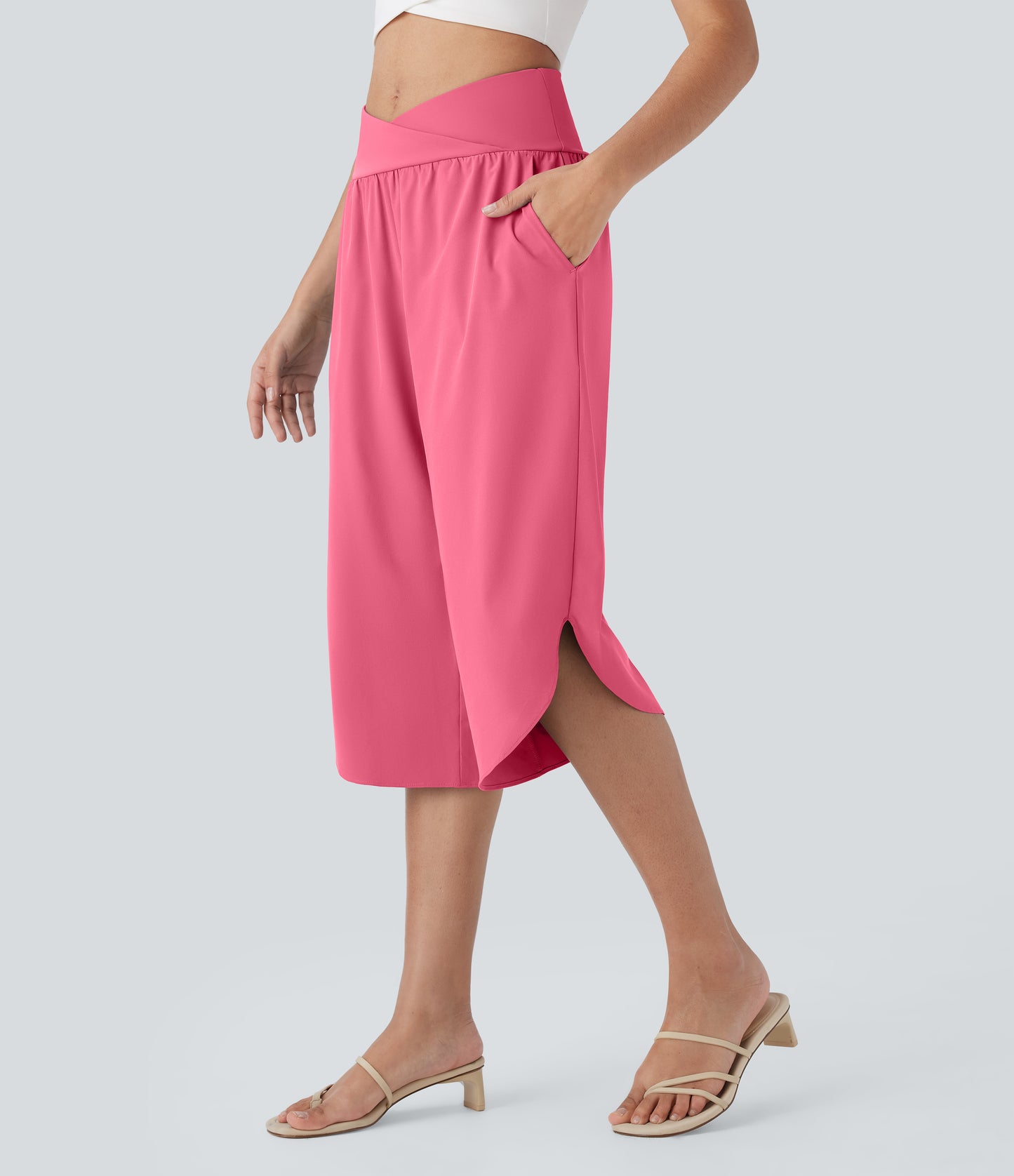 High Waisted Crossover Pocket Quick Dry Capri Pants