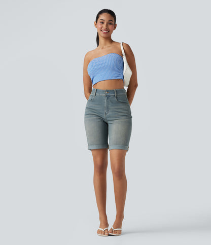 Lässige Bermuda-Shorts aus gewaschenem Denim mit hoch taillierten Taschen und gerolltem Saum