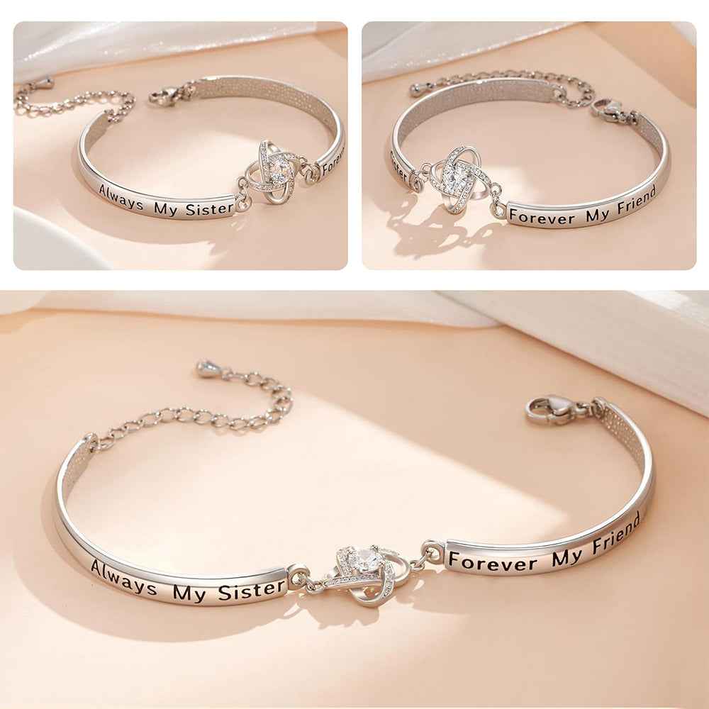 A Bracelet That Celebrates Your Unbreakable Friendship ❤️The Lucky Four-Leaf Clover Bracelet A symbol of luck, love, and the bond between best friends.