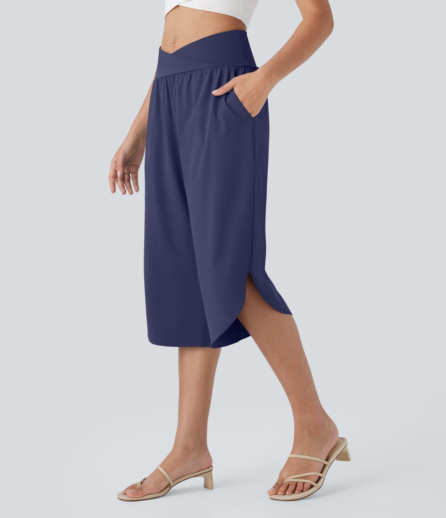 High Waisted Crossover Pocket Quick Dry Capri Pants
