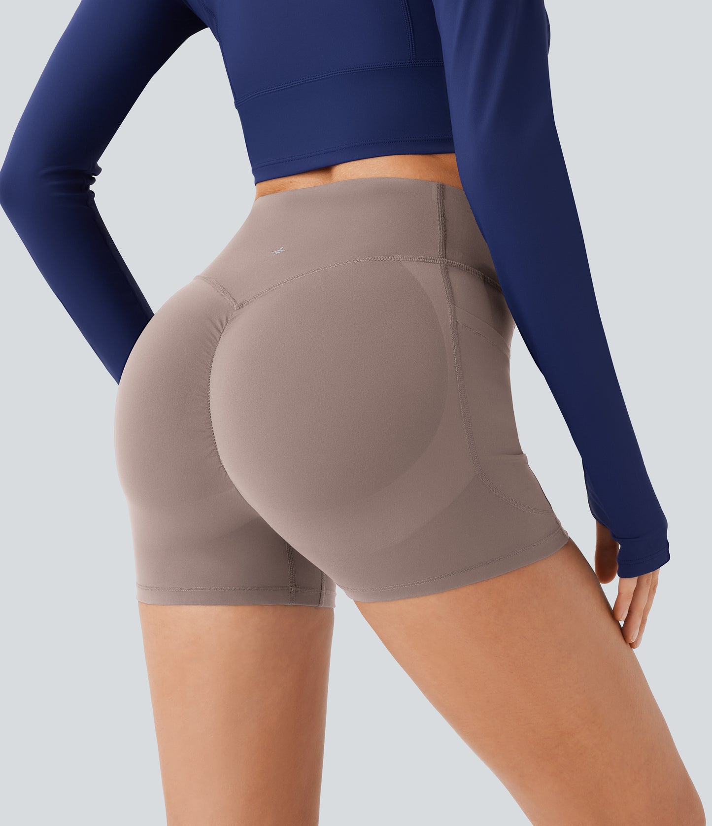 Høy midje, skrumpet rumpeløftende, magekontroll, lommeformende treningsbiker-shorts 7,5 cm