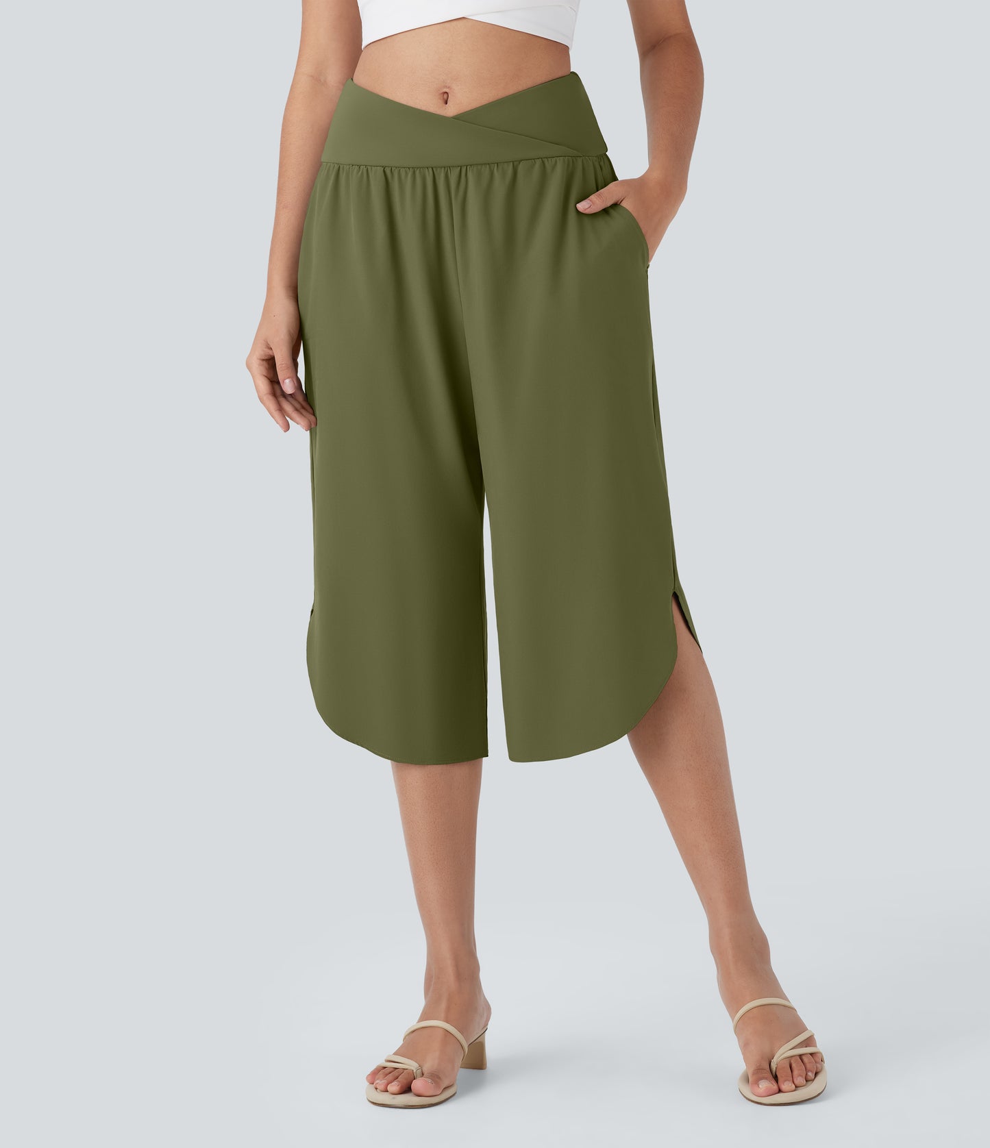 High Waisted Crossover Pocket Quick Dry Capri Pants