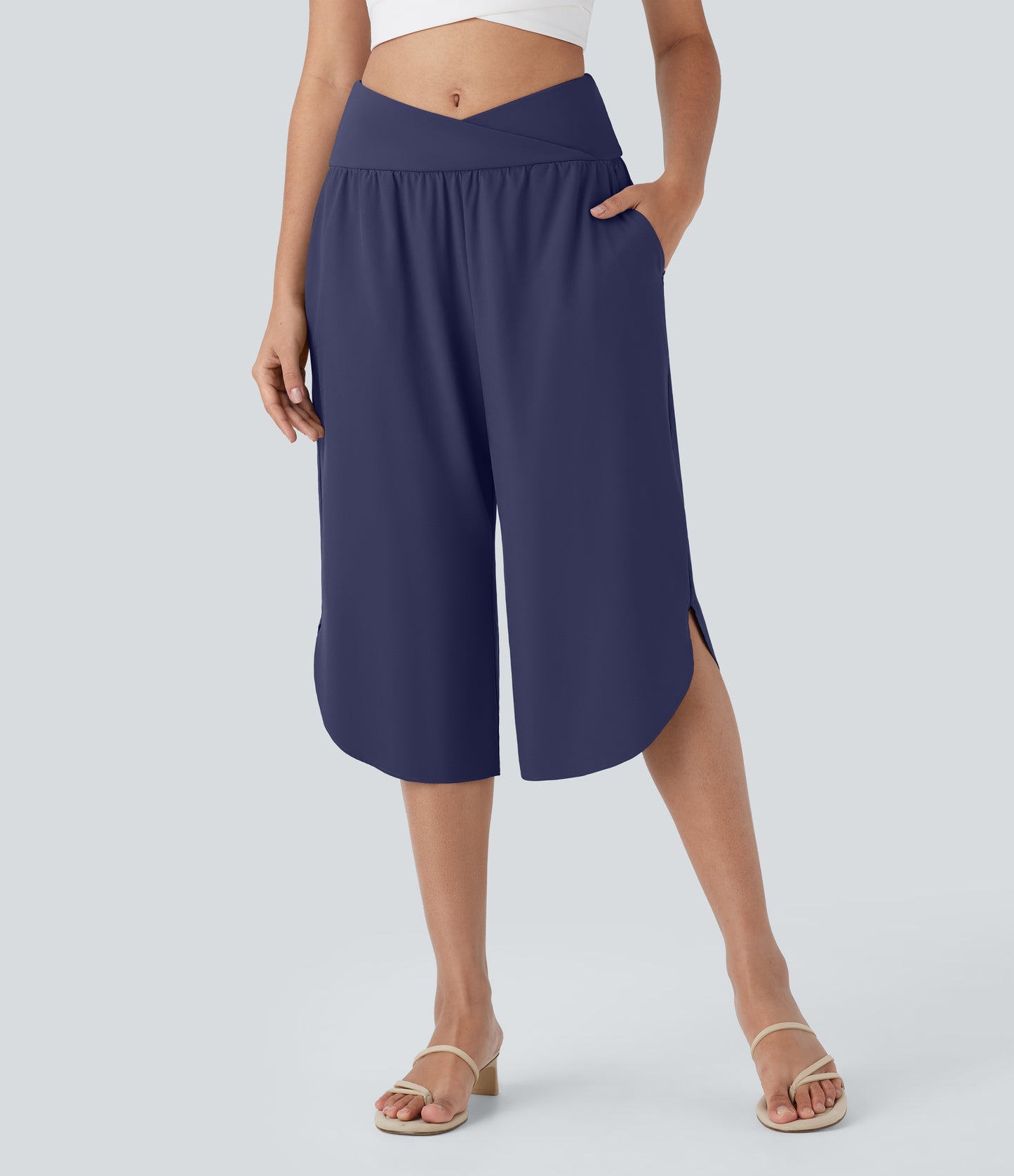 High Waisted Crossover Pocket Quick Dry Capri Pants