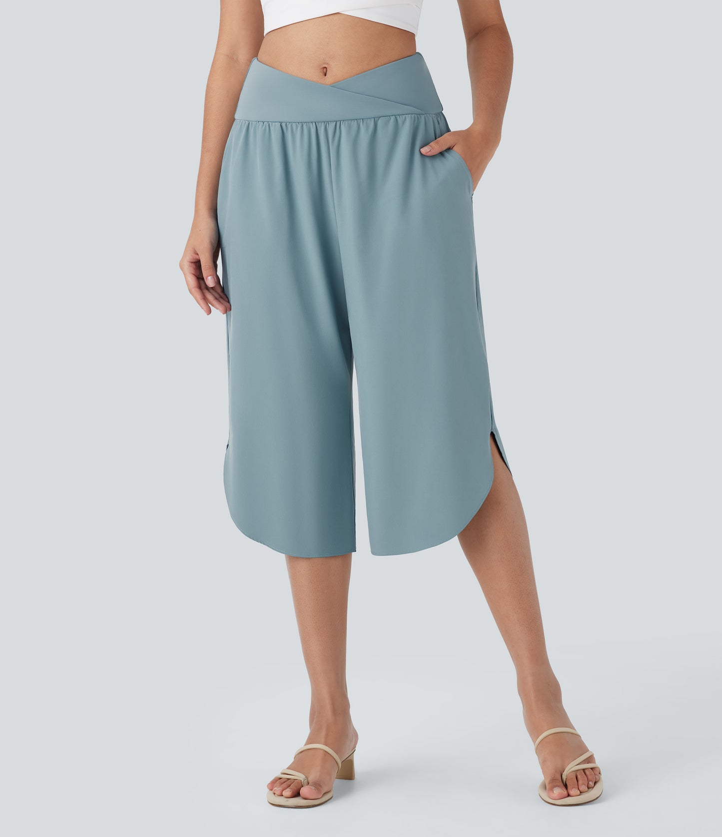 High Waisted Crossover Pocket Quick Dry Capri Pants