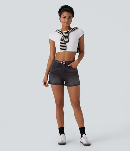 Mellomhøy midje med glidelåslommer og casual denimshorts 7,5 cm